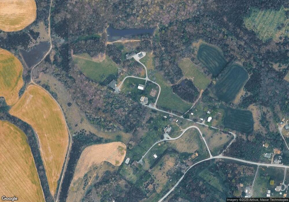 90 Old Wagon Ln, Staunton, VA 24401 - photo 1