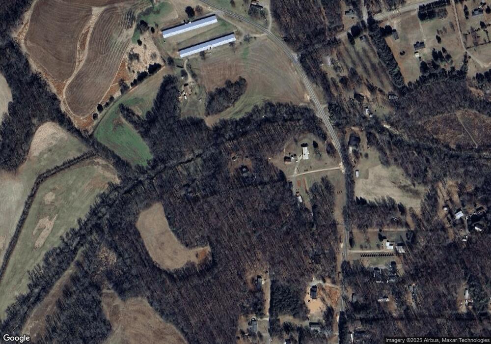 130 Fourwheel Dr, Statesville, NC 28625 - photo 1