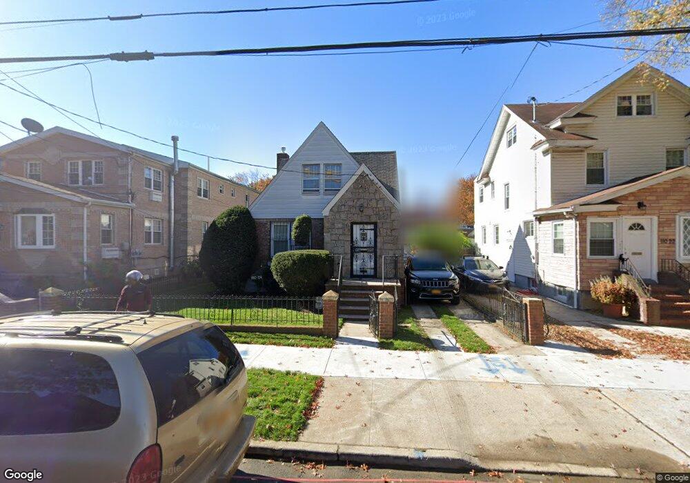 11024 174th St, Jamaica, NY 11433 - photo 1