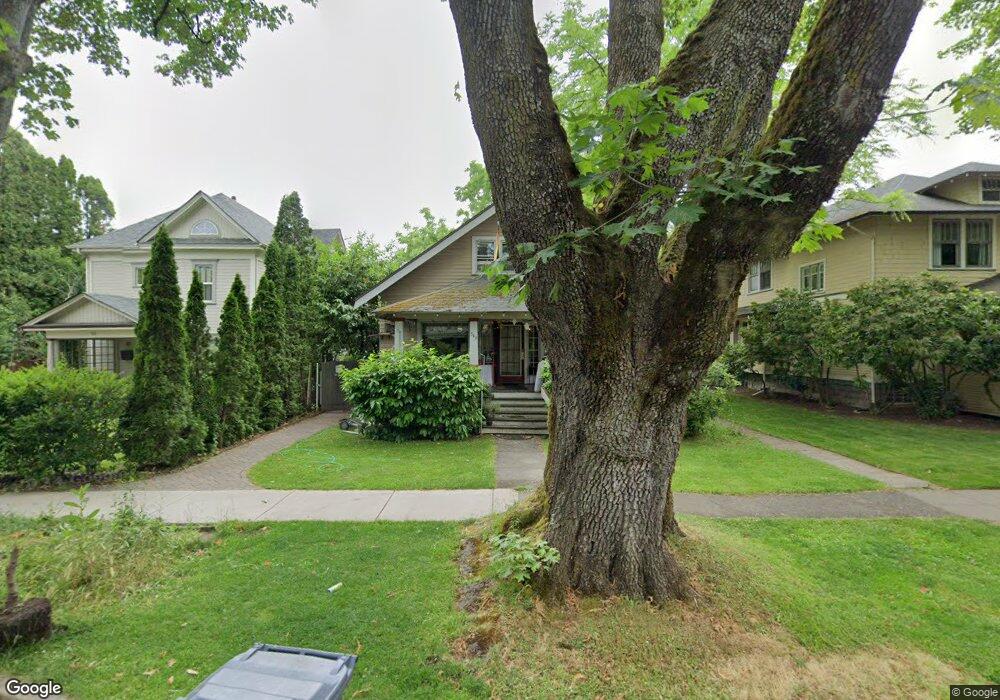 549 W Broadway, Eugene, OR 97401 - photo 1