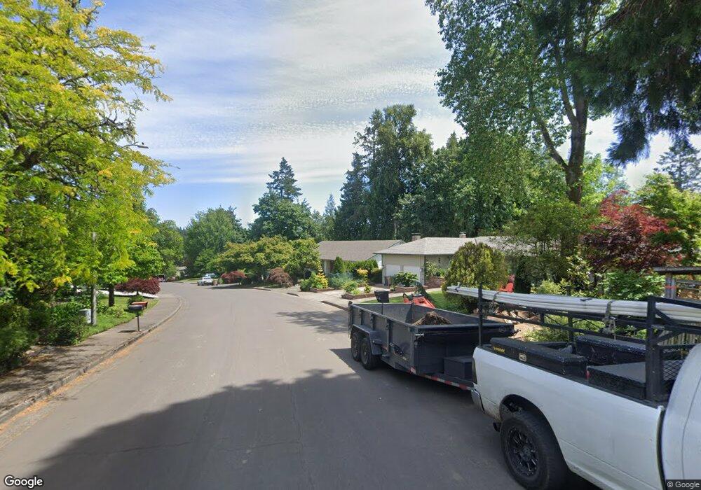 1290 Hide a Way Ln, Lake Oswego, OR 97034 - photo 1