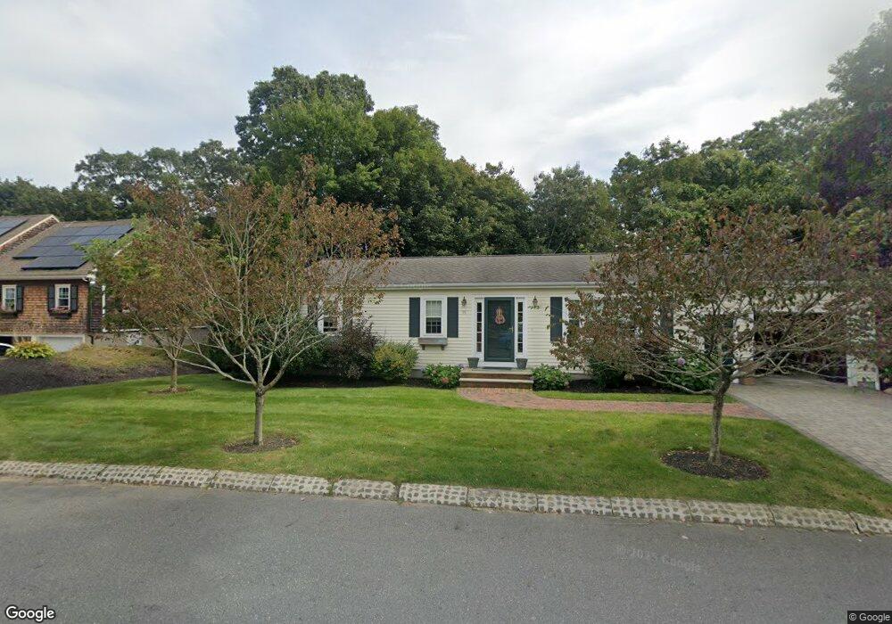 39 Jefferson St, Newburyport, MA 01950 - photo 1