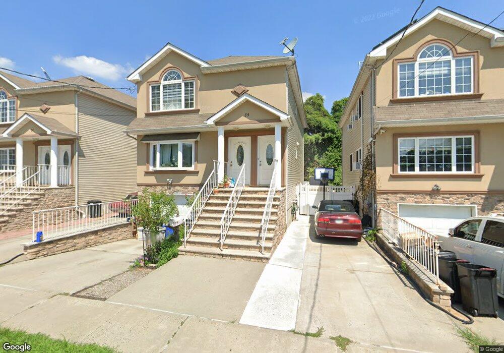 85 Delafield Place, Staten Island, NY 10310 - photo 1