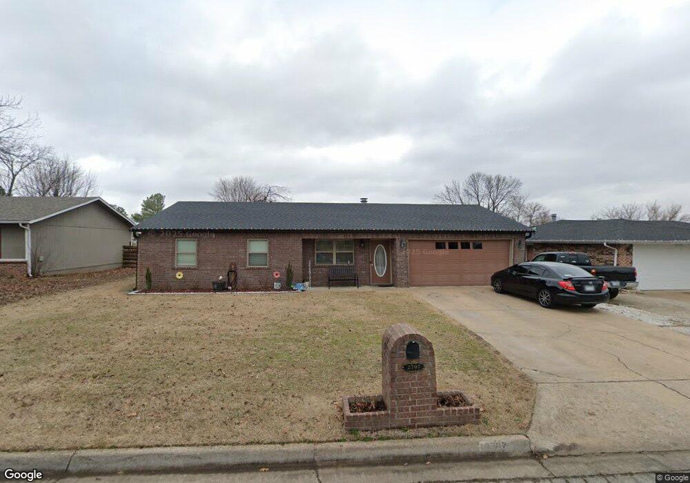 2707 W Center St, Rogers, AR 72756 - photo 1