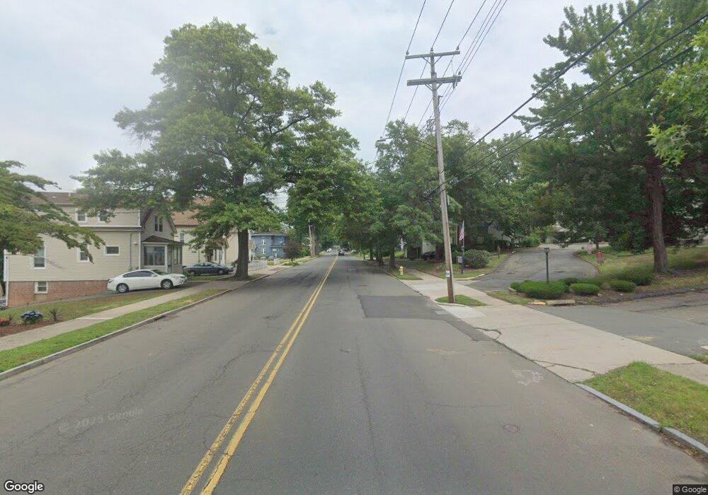 513 Woodward Ave unit D, New Haven, CT 06512 - photo 1