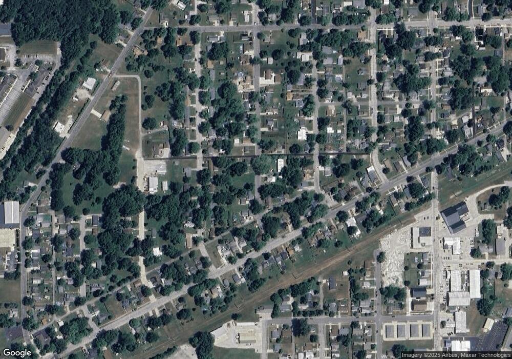 1529 Hazel St, Auburn, IN 46706 - photo 1