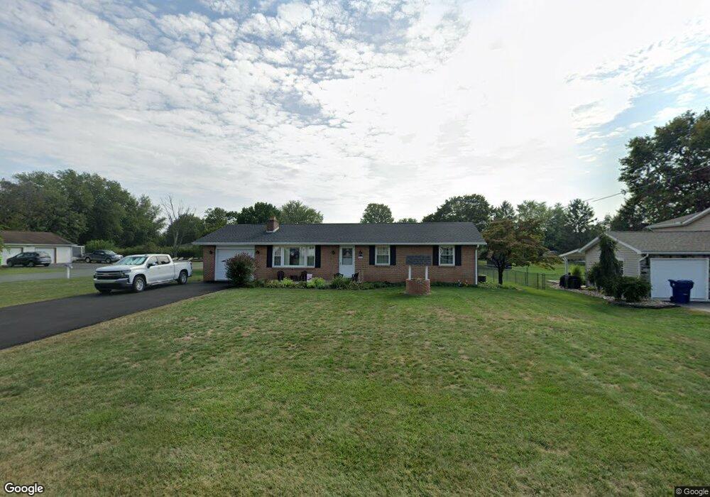 1470 Brenda Dr, Greencastle, PA 17225 - photo 1