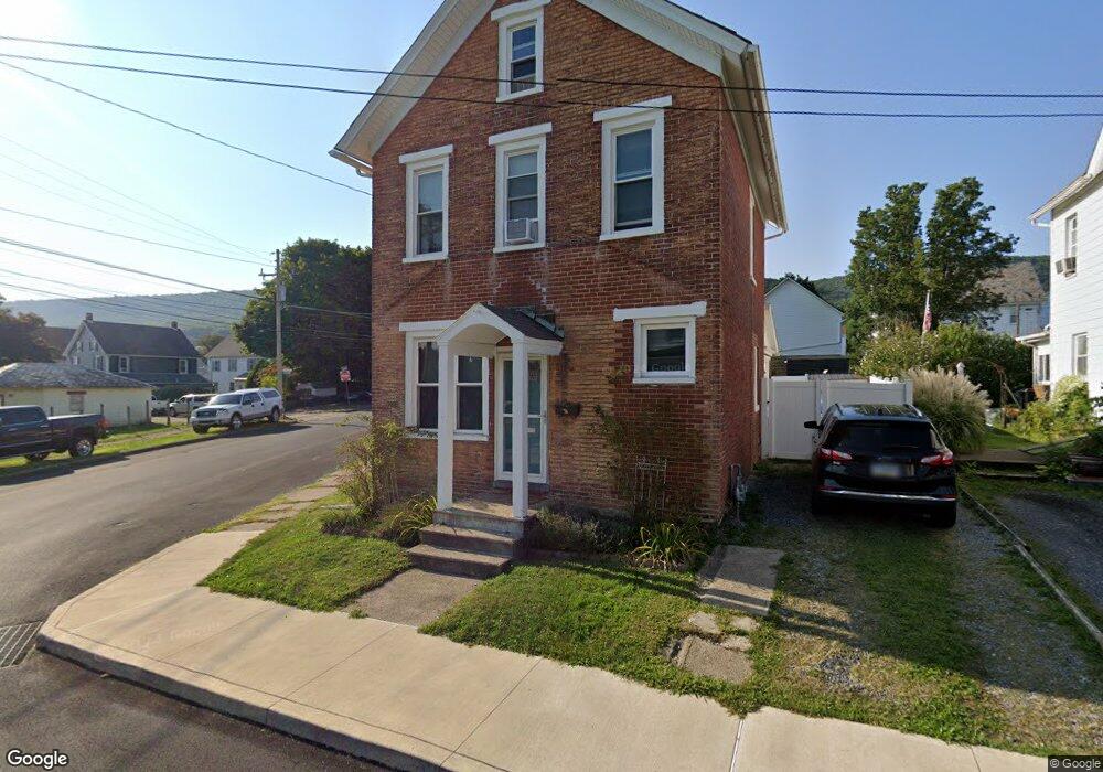 207 George St, Pen Argyl, PA 18072 - photo 1