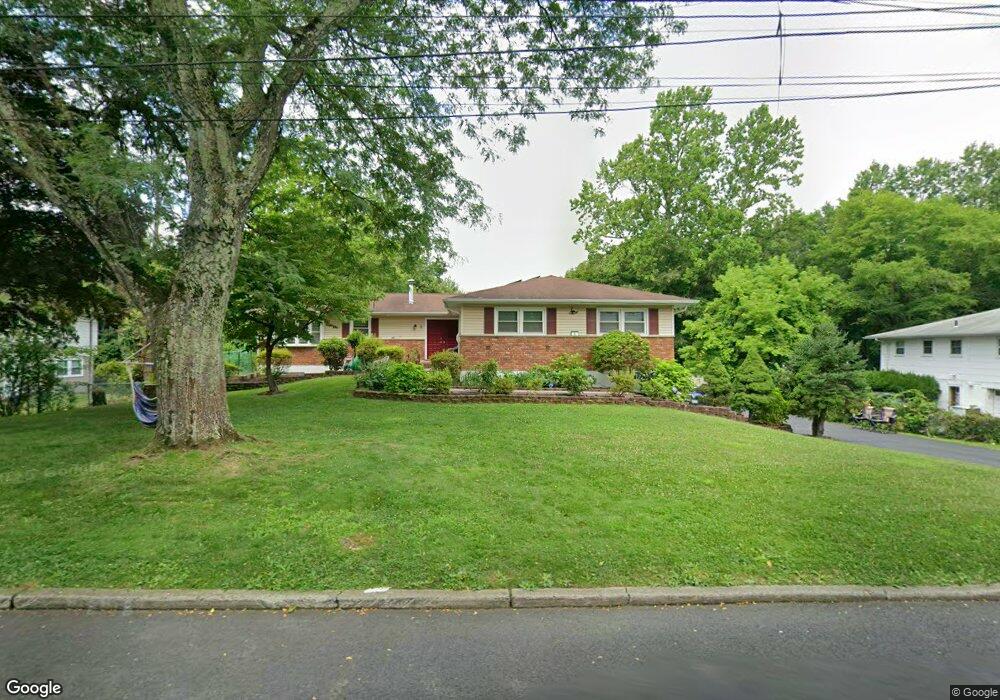 9 Briar Ct, Spring Valley, NY 10977 - photo 1