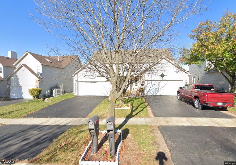 1100 Viewpoint Dr, Lake In the Hills, IL 60156 - photo 1