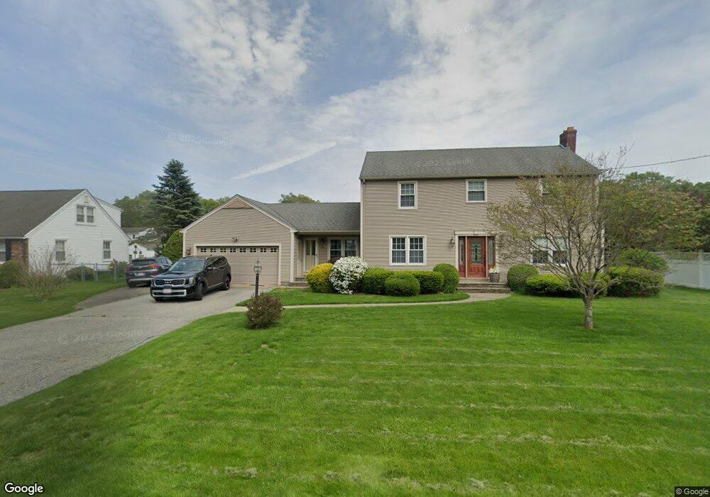 57 Squassick Rd, West Springfield, MA 01089 - photo 1