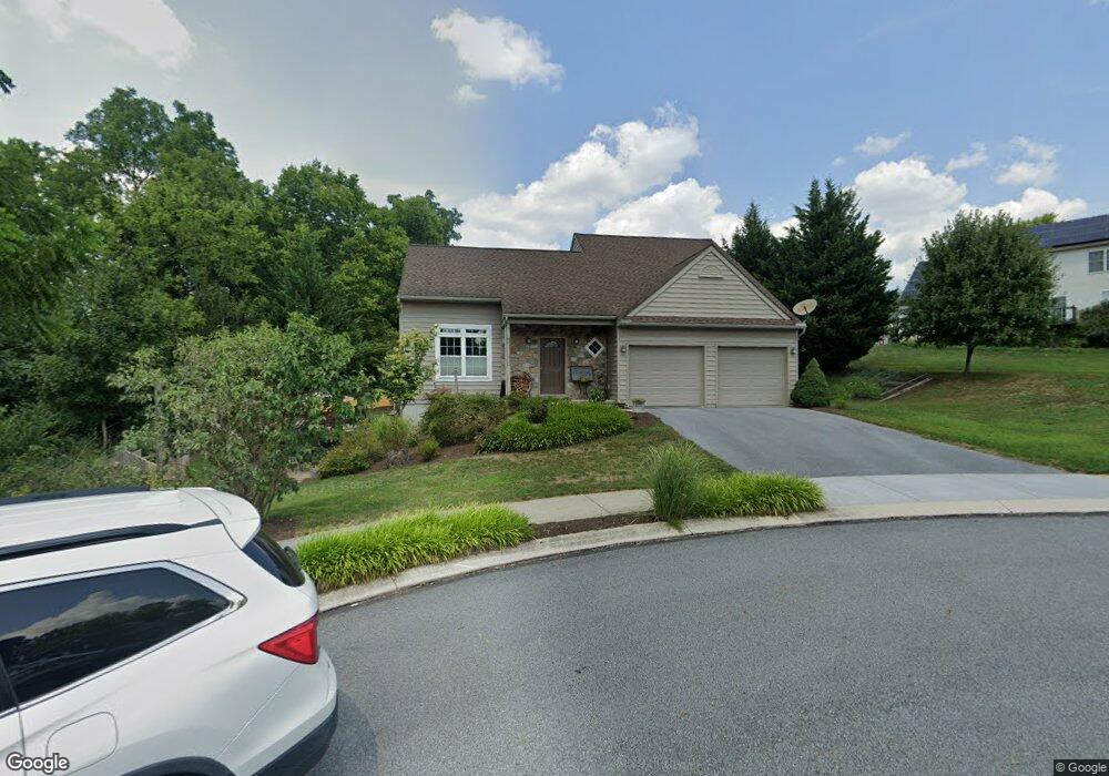 5 Woodlyn Ct, Lancaster, PA 17602 - photo 1