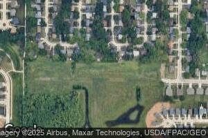 2216 Whispering Meadow Dr, Iowa City, IA 52240