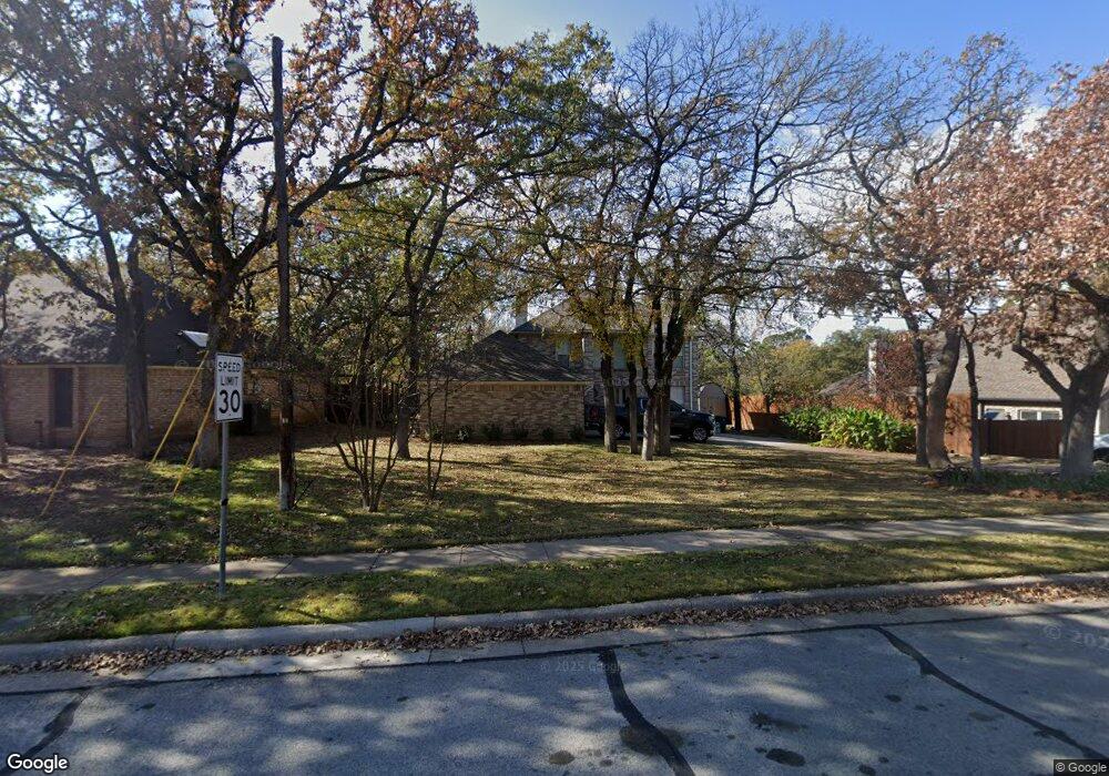 1217 Circle Ln, Bedford, TX 76022 - photo 1