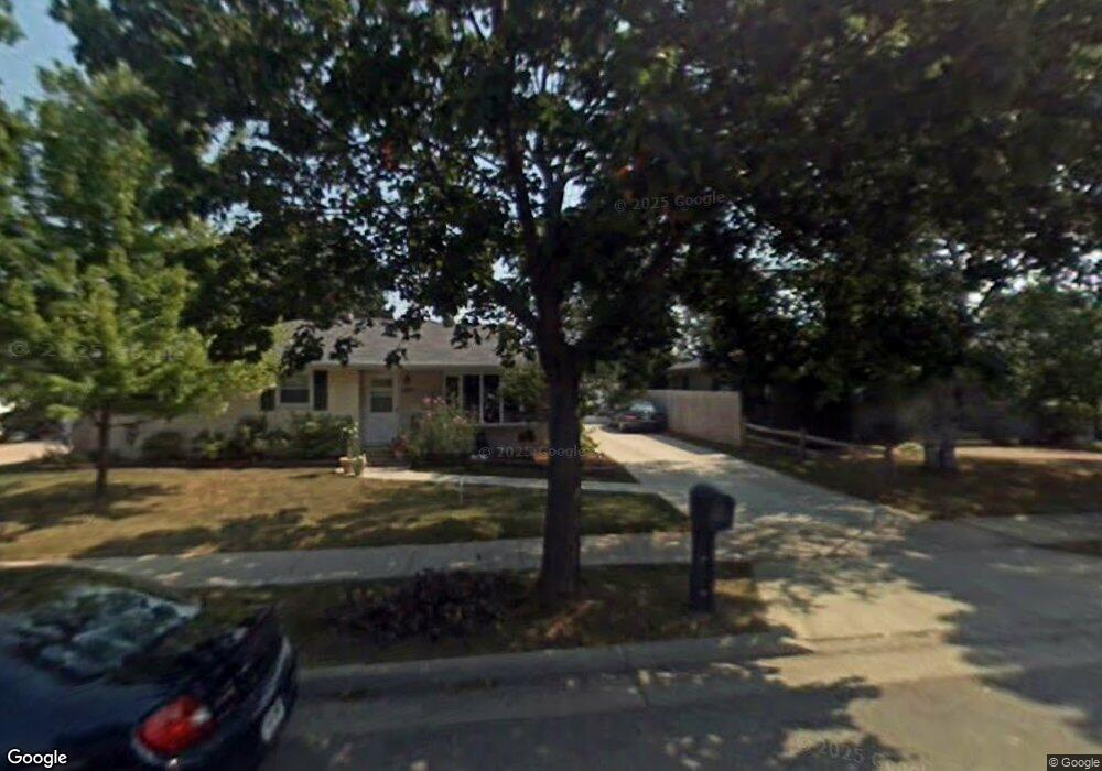 519 Jeffrey St, Combined Locks, WI 54113 - photo 1