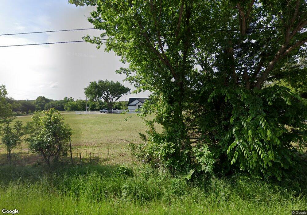 941 Fox Ln, Azle, TX 76020 - photo 1