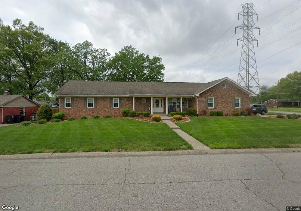 1823 Scheller Ln, New Albany, IN 47150 - photo 1