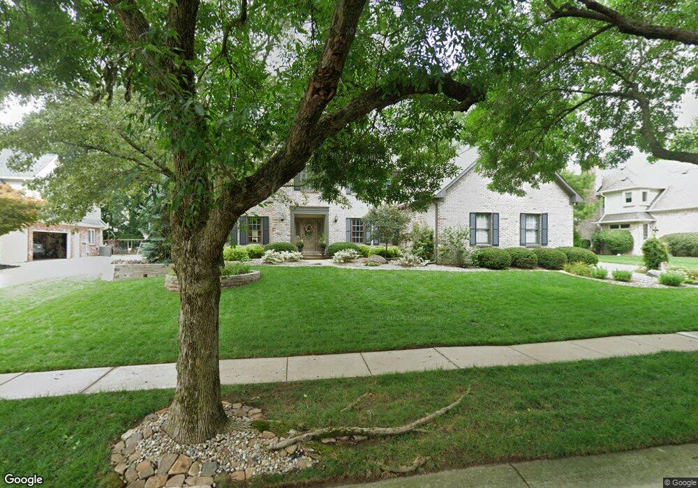 10518 Chestnut Hill Cir, Fishers, IN 46037 - photo 1