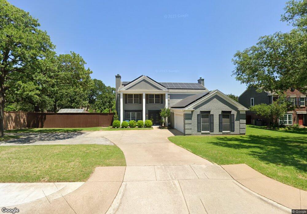 916 W Glade Rd, Hurst, TX 76054 - photo 1