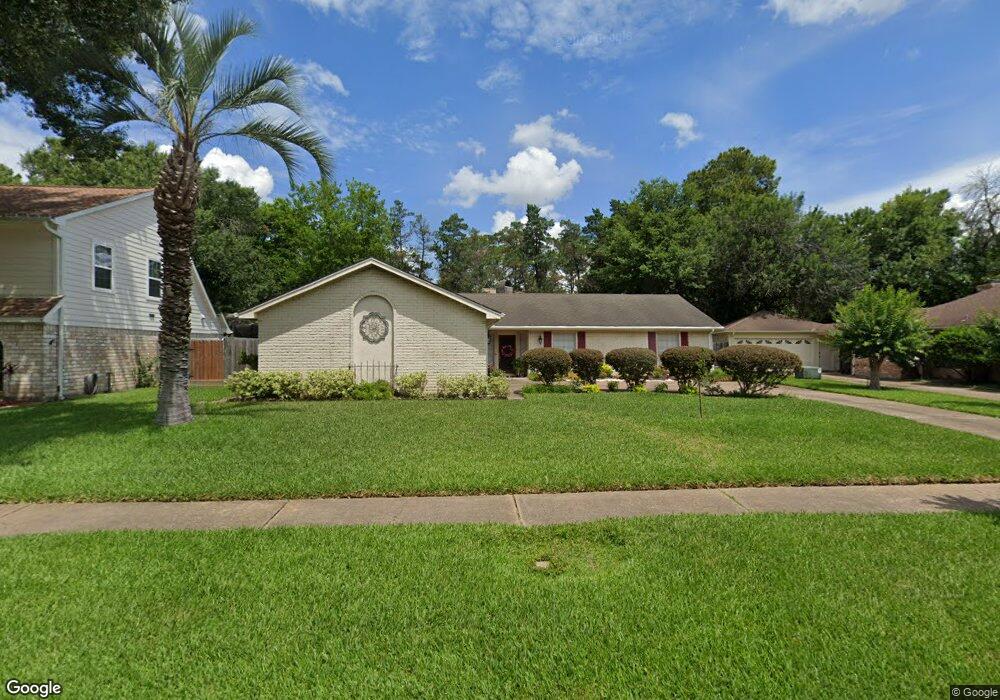 5430 Long Creek Ln, Houston, TX 77088 - photo 1