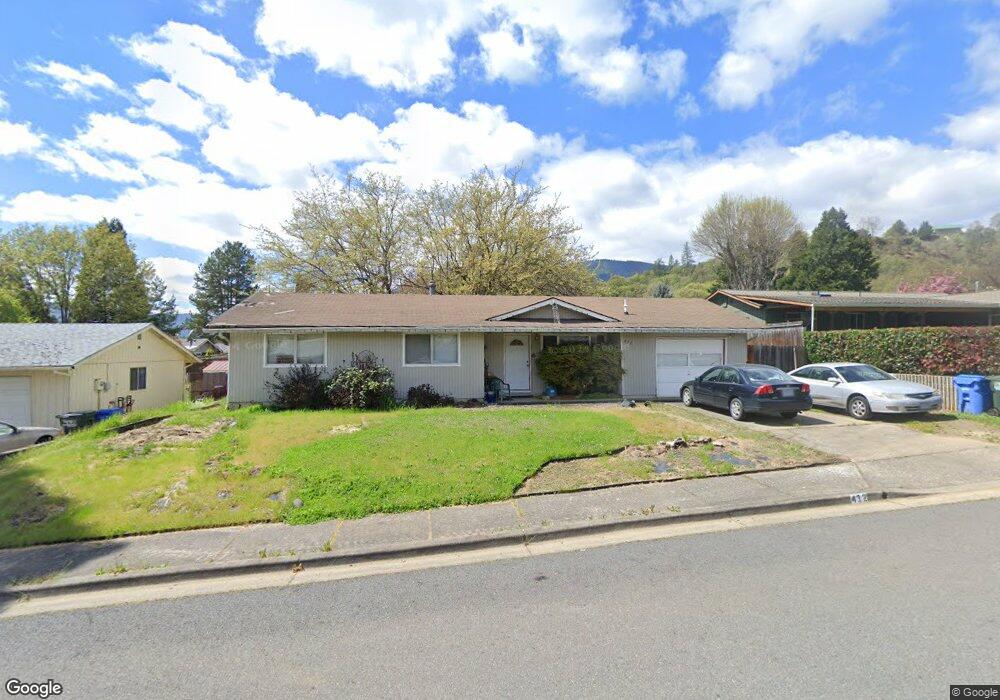 412 Nugget Dr, Rogue River, OR 97537 - photo 1