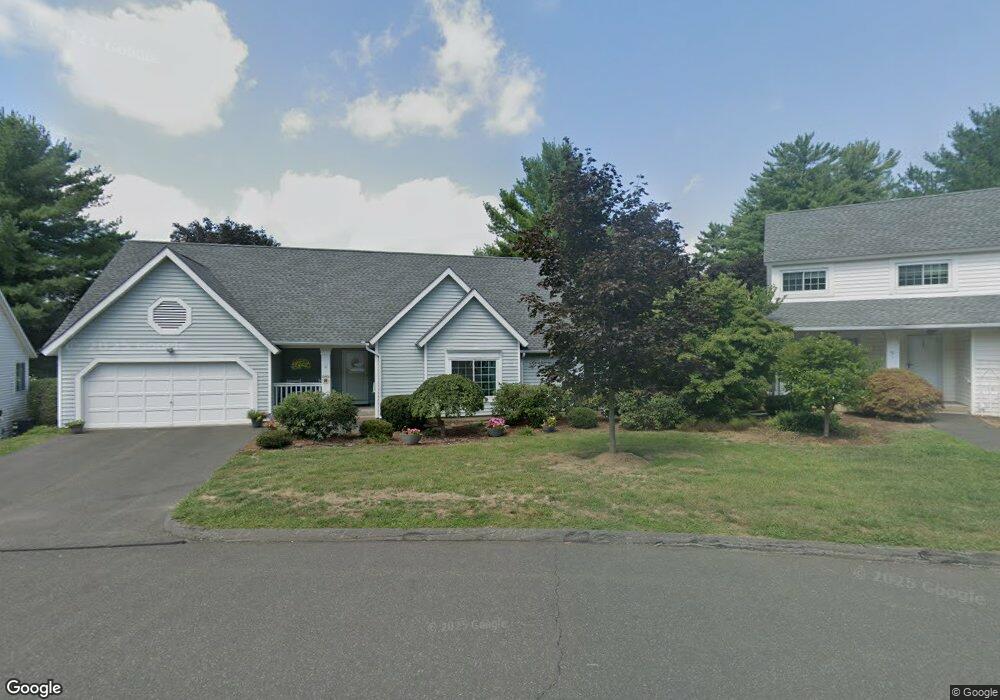 49 Stratton Forest Way, Simsbury, CT 06070 - photo 1