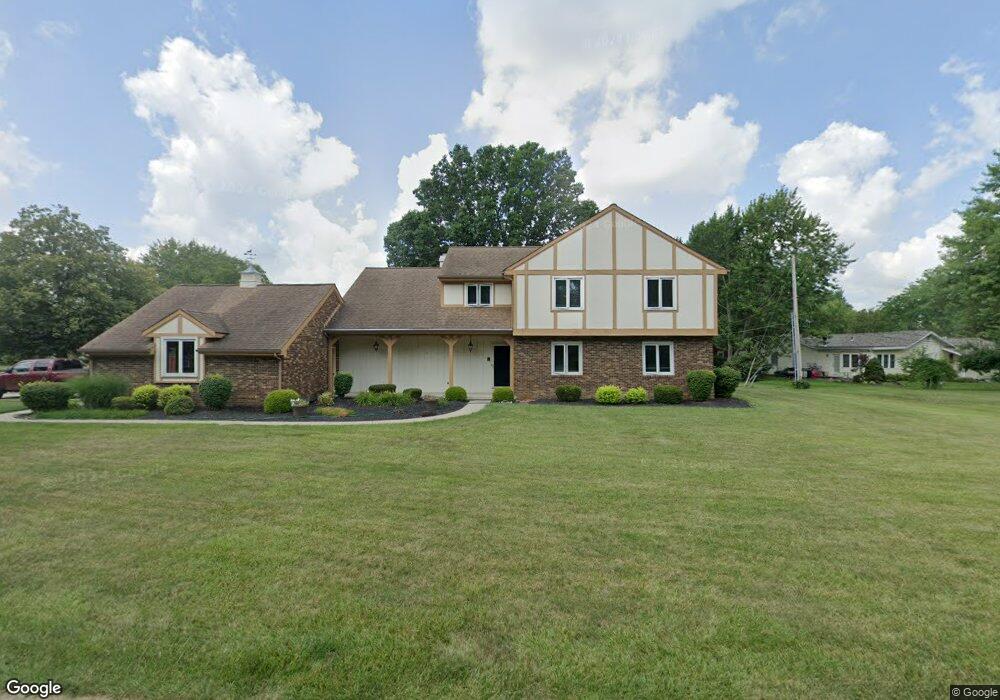 2807 Whippoorwill Ave, Lima, OH 45807 - photo 1