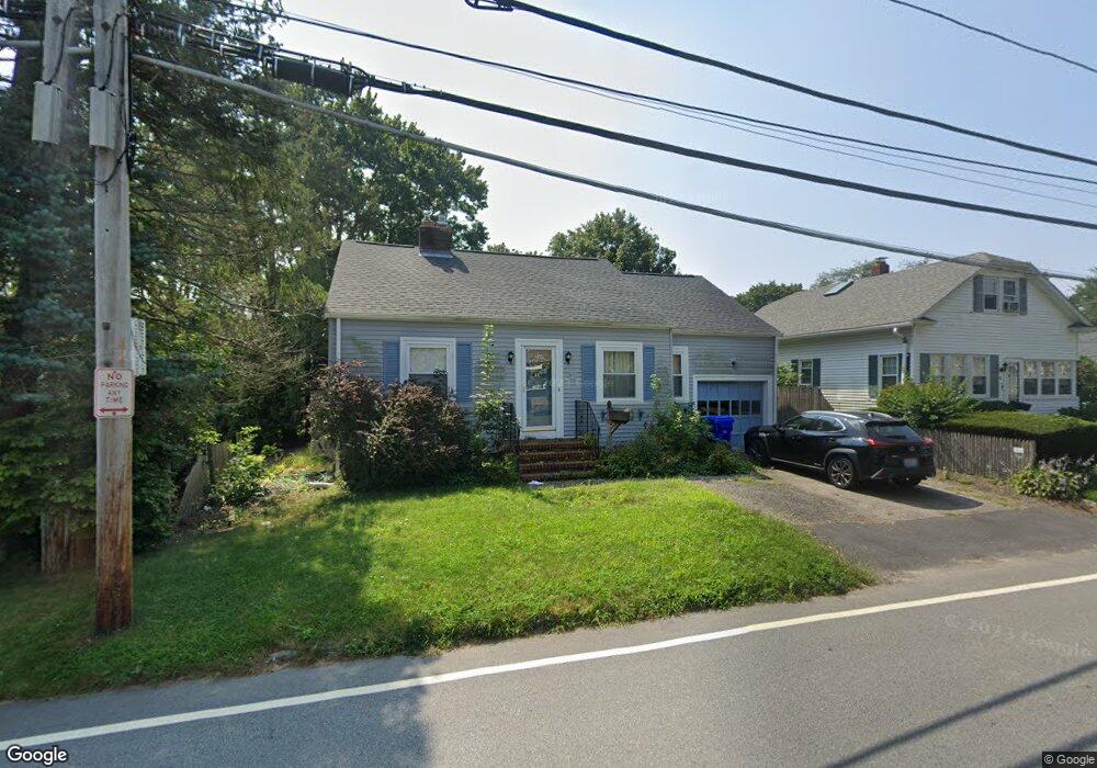 51 Rounds Ave, Riverside, RI 02915 - photo 1