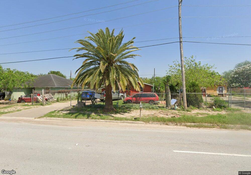 2609 S Tower Rd, Alamo, TX 78516 - photo 1