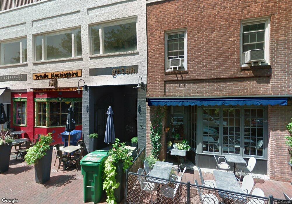 4 Forest St, New Canaan, CT 06840 - photo 1