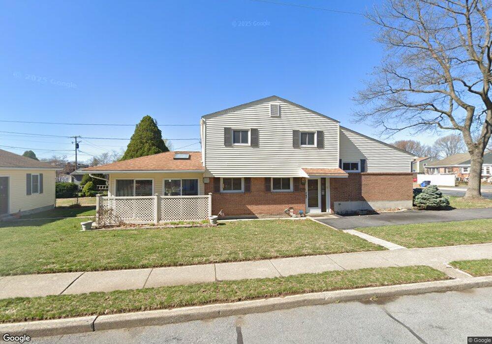 202 Columbia Ave, Reading, PA 19605 - photo 1