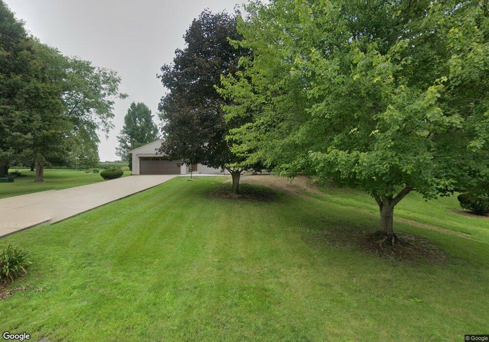 8310 N Blackbridge Rd, Edwards, IL 61528 - photo 1