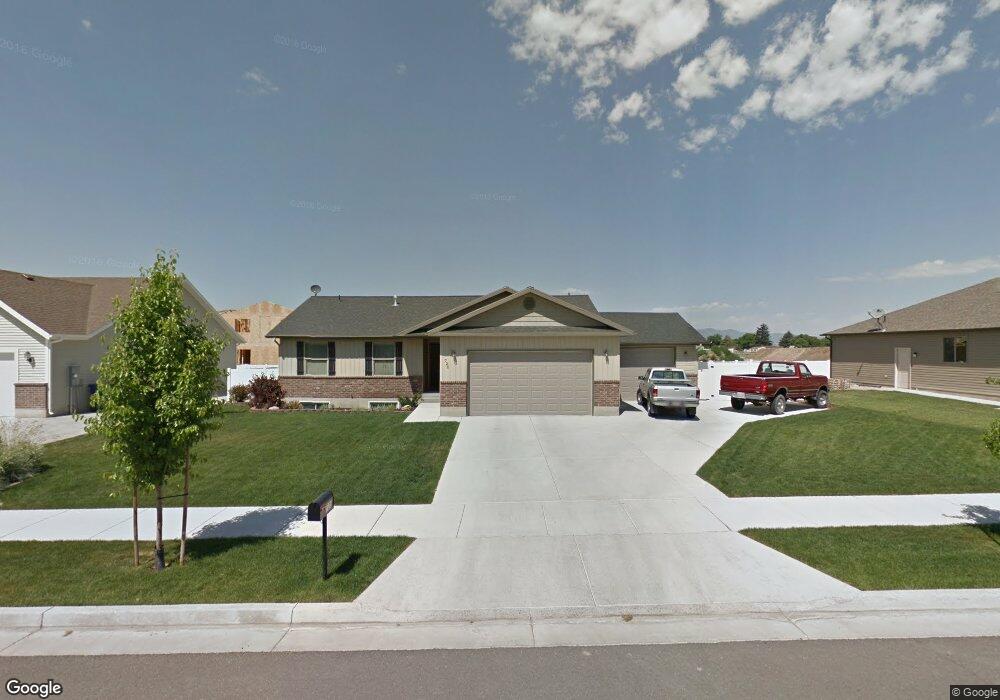 725 S 180 E, Smithfield, UT 84335 - photo 1