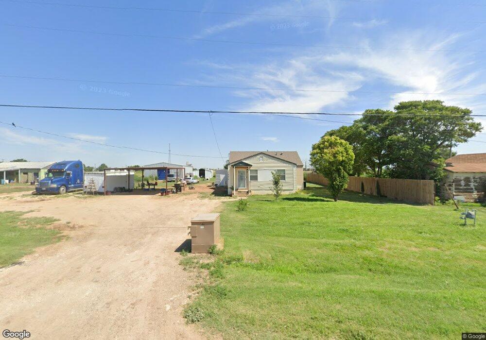 205 E 34th St, Plainview, TX 79072 - photo 1