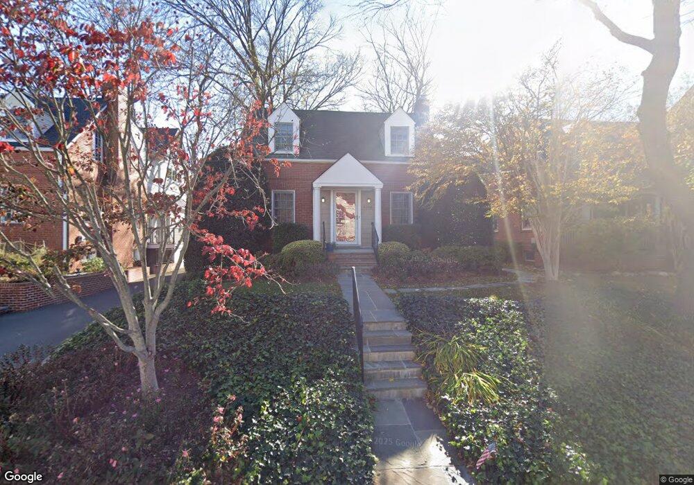 4708 Chestnut St, Bethesda, MD 20814 - photo 1