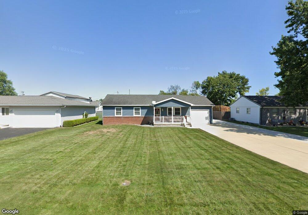 208 W High St, Greentown, IN 46936 - photo 1