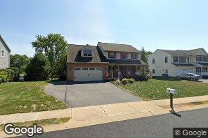 160 S Aspen Dr, Mount Joy, PA 17552