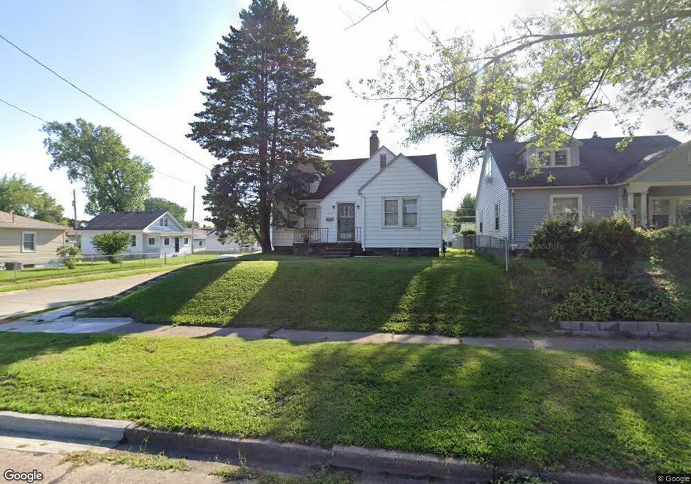 1901 9 1/2 St, Rock Island, IL 61201 - photo 1