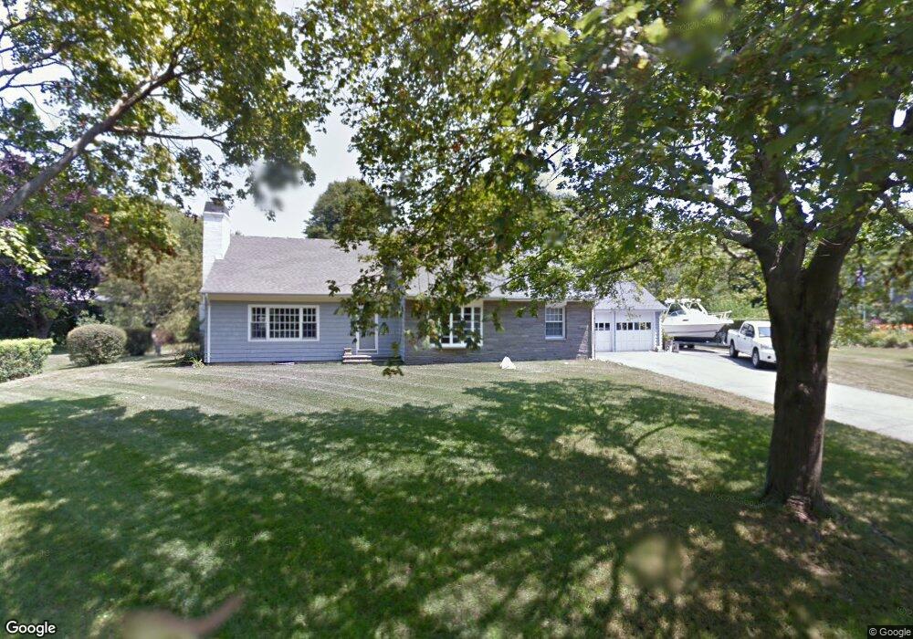 15 South Dr, Middletown, RI 02842 - photo 1