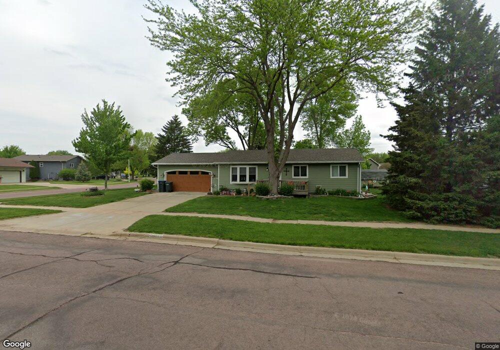 4800 E 33rd St, Sioux Falls, SD 57110 - photo 1