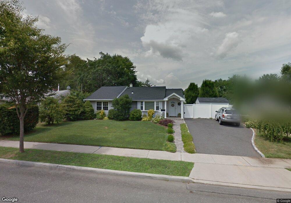 2 Robert Rd, Glen Cove, NY 11542 - photo 1