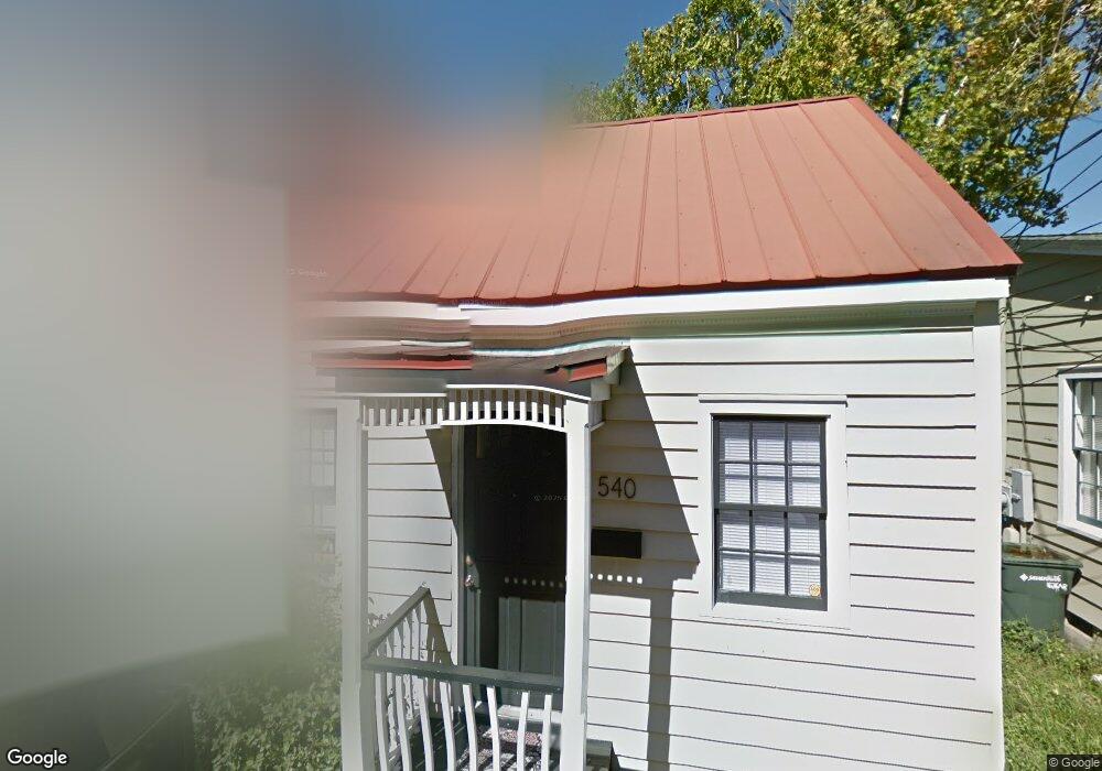 540 E Charlton Ln, Savannah, GA 31401 - photo 1