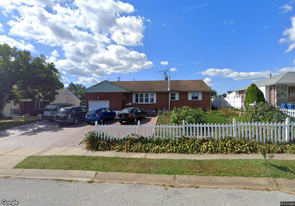 325 S Dupont Rd, Newport, DE 19804 - photo 1