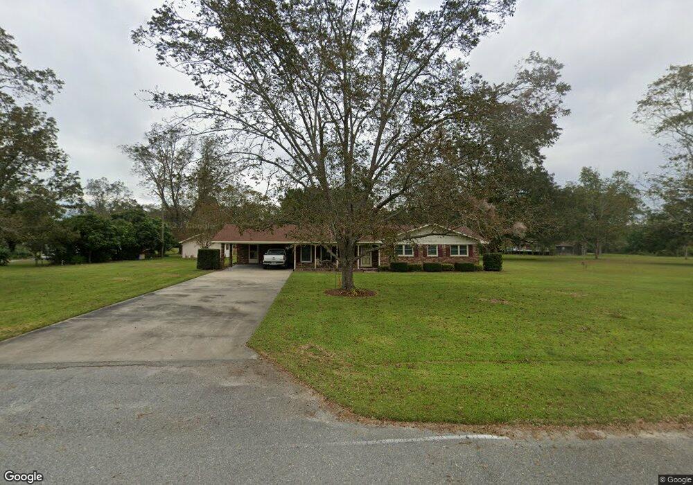 19 E Bennett Ave, Hazlehurst, GA 31539 - photo 1