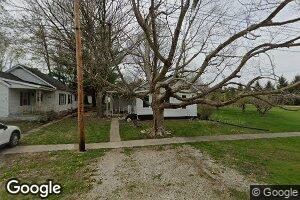 108 2nd St, Cantrall, IL 62625
