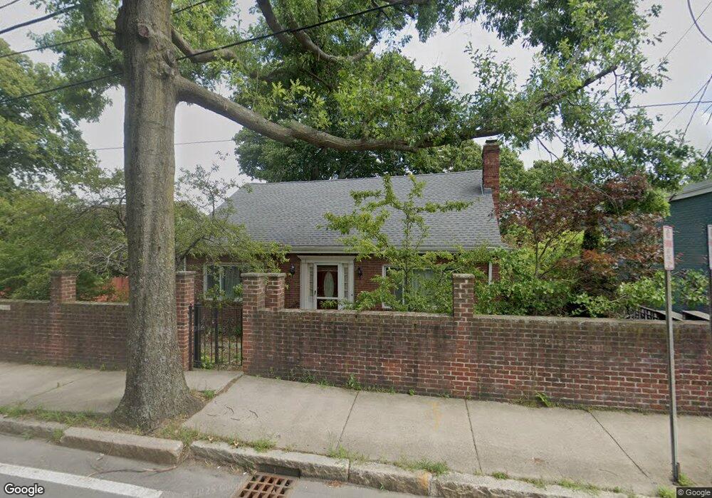 248 Pleasant St, Arlington, MA 02476 - photo 1