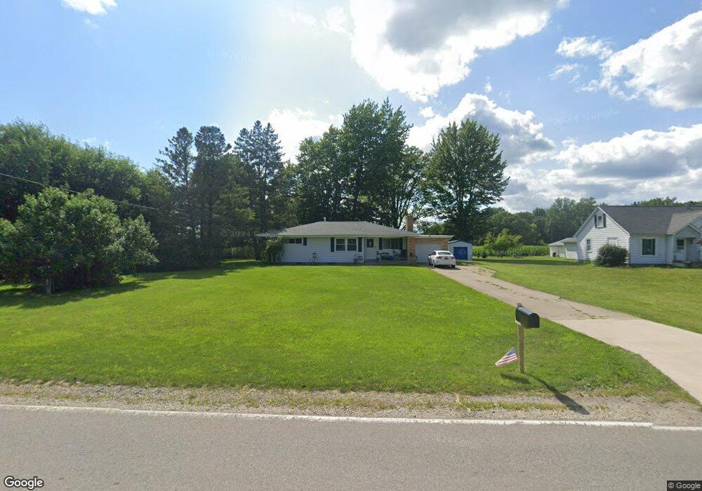 11420 Maple Rd, Birch Run, MI 48415 - photo 1