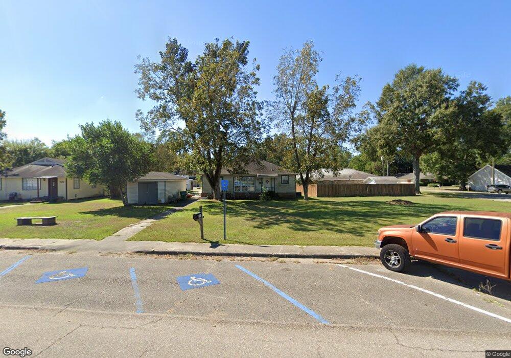 711 Sixth Ave, Picayune, MS 39466 - photo 1