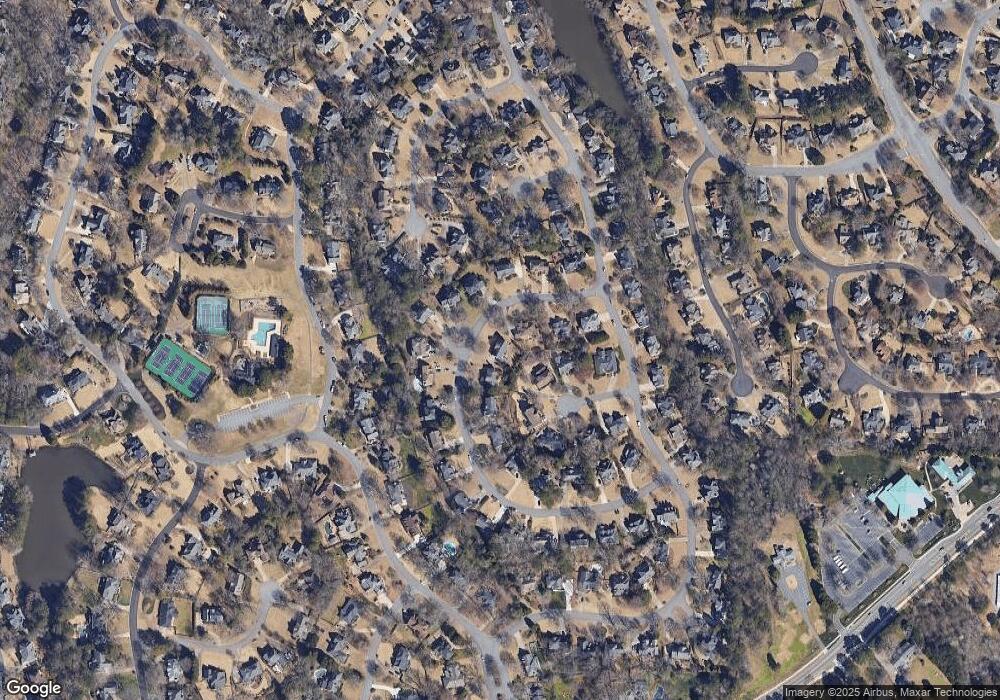 585 Estate Club Cir unit 1, Roswell, GA 30075 - photo 1