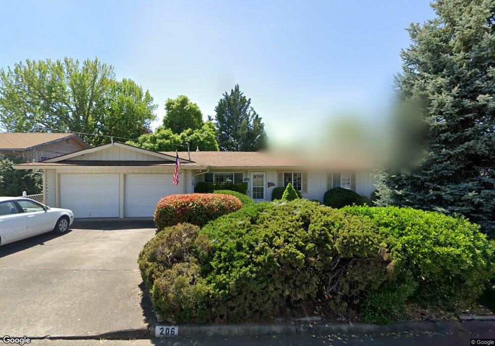 206 Windsor Way, Central Point, OR 97502 - photo 1